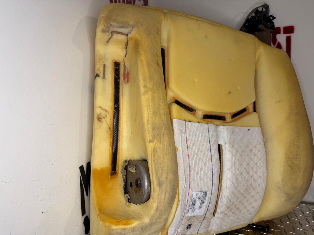 2003-06 Chevy/GMC Bucket Seat Back Frame Power Lumbar+Armrest Driver Side OEM